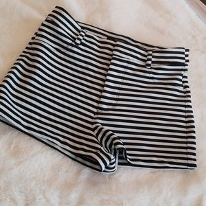 Forever 21 Womens shorts Black and white stripped